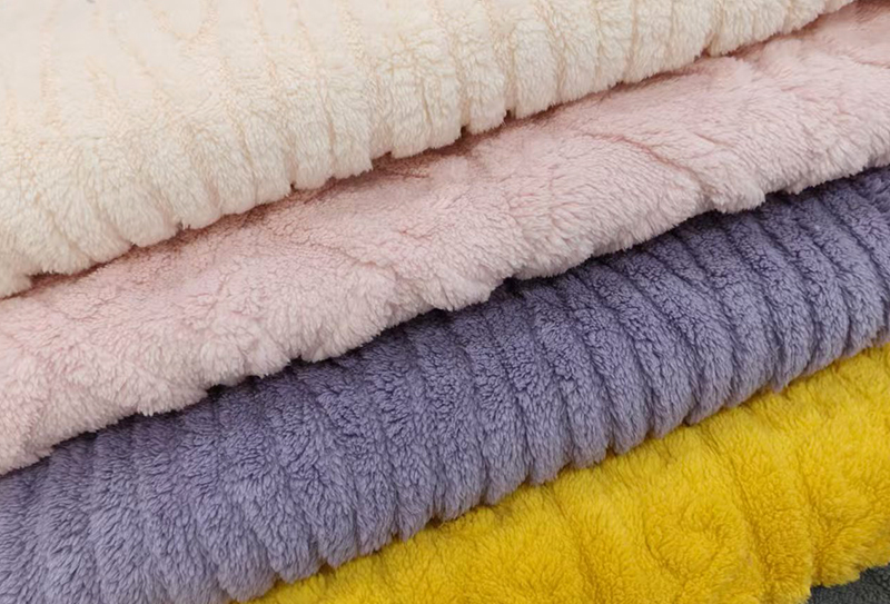 Tessuto in velluto di cotone morbido jacquard tridimensionale double face da 280 g/m² 185 cm